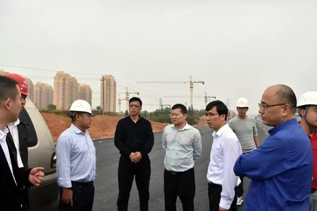 BY.COM高管深入现场,力保“大战”项目进度