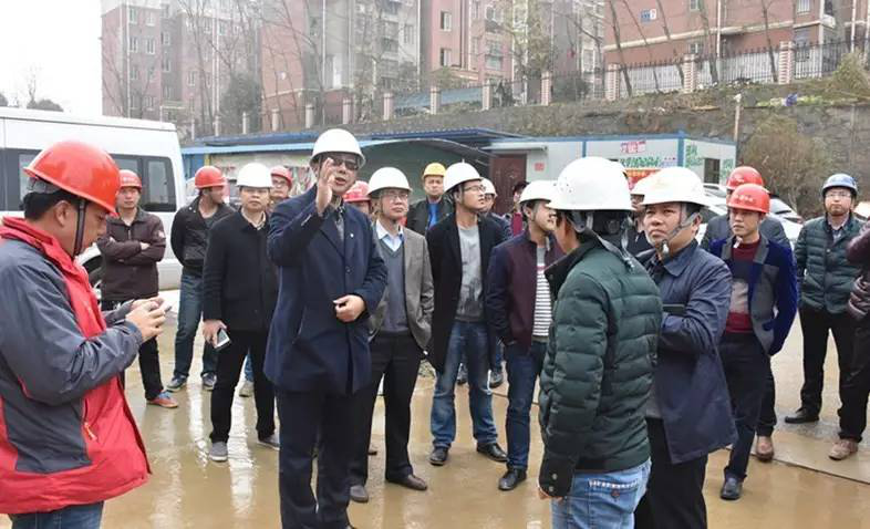 金开BY.COM高管前往万科金域传奇项目交流学习