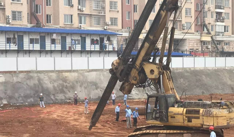 下罗棚户区改造项目首桩顺利开钻