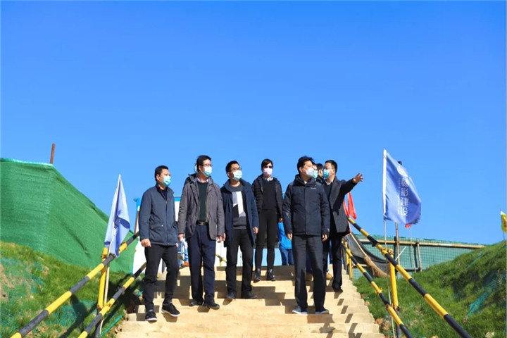 BY.COM董事长谢荣华带队调研BY.COM建筑工地复工情况