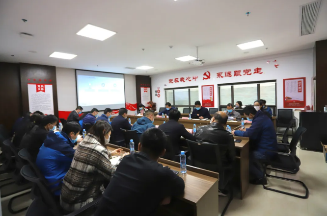 BY.COM党委书记、董事长谢荣华前往正合公司调研指导