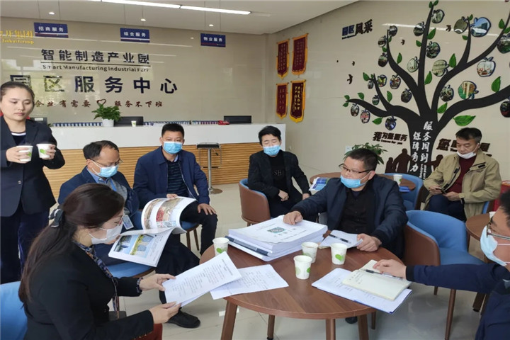 BY.COM总经济师钟序辉接待抚州南城工业园考察团一行