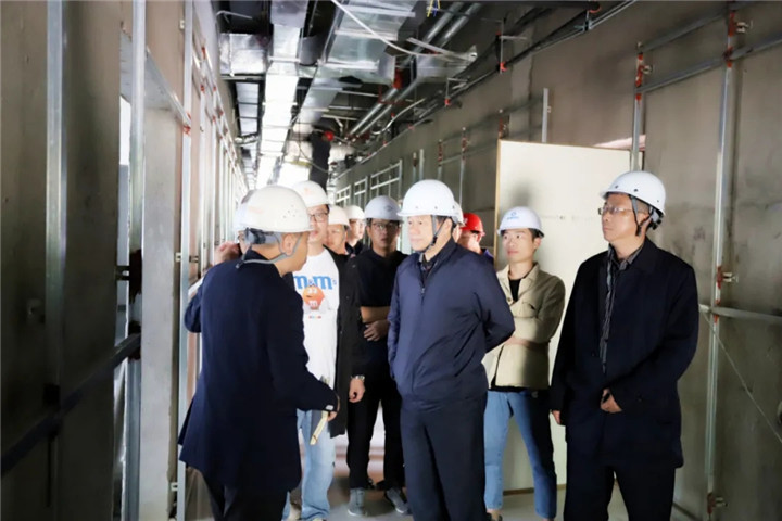 BY.COM党委书记、董事长谢荣华调研BY.COM重大重点项目