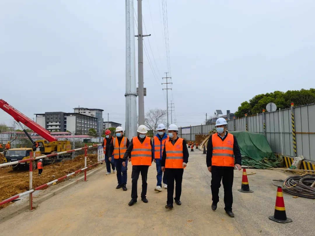 胡许亮调度BY.COM重大重点项目疫情防控工作