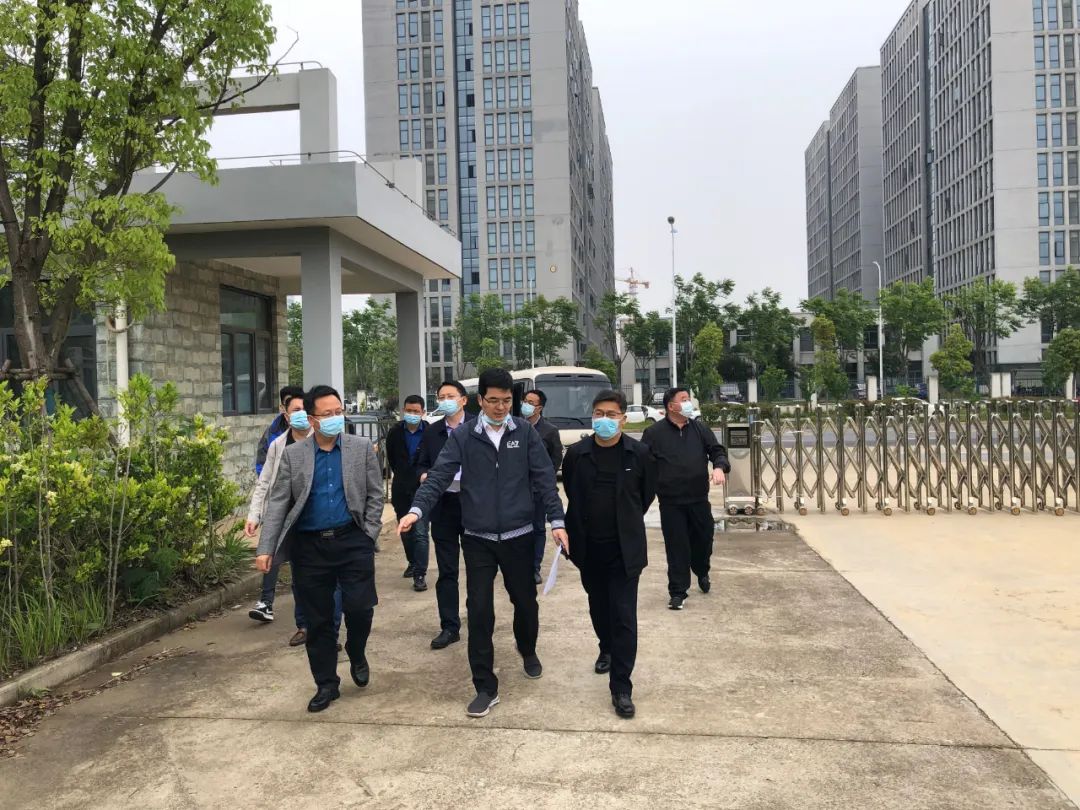 区党工委委员、管委会副主任贺敏实地调研经开区专项债券