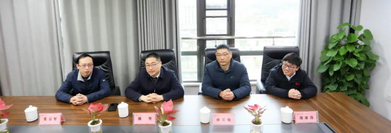 团市委副书记熊坚走访金开BY.COM