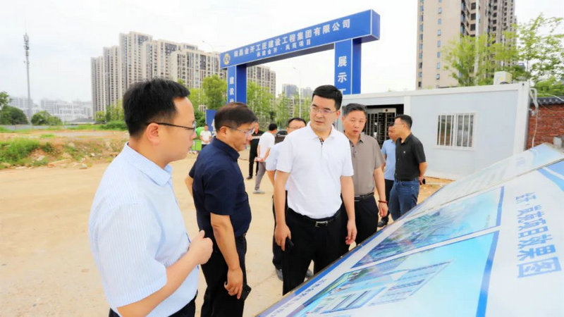 贺敏实地调研BY.COM房地产项目