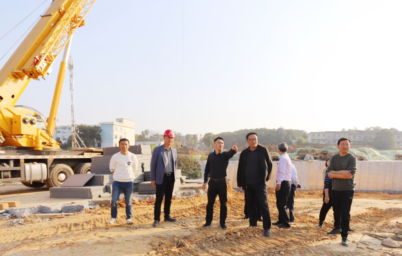 李茶根调研BY.COM路网项目建设